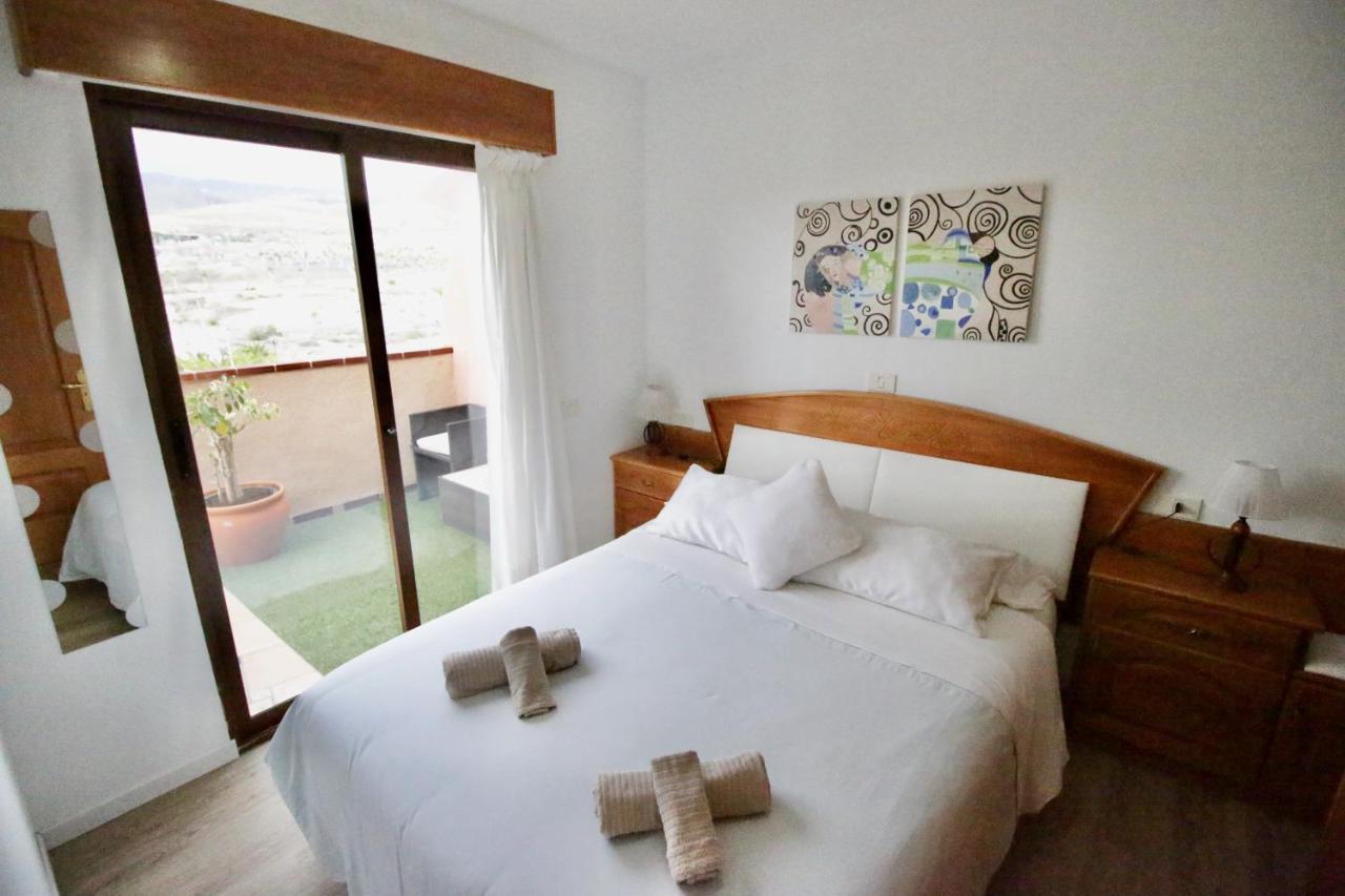 Ohana Atico Avenida Chayofita Los Cristianos  Exterior photo